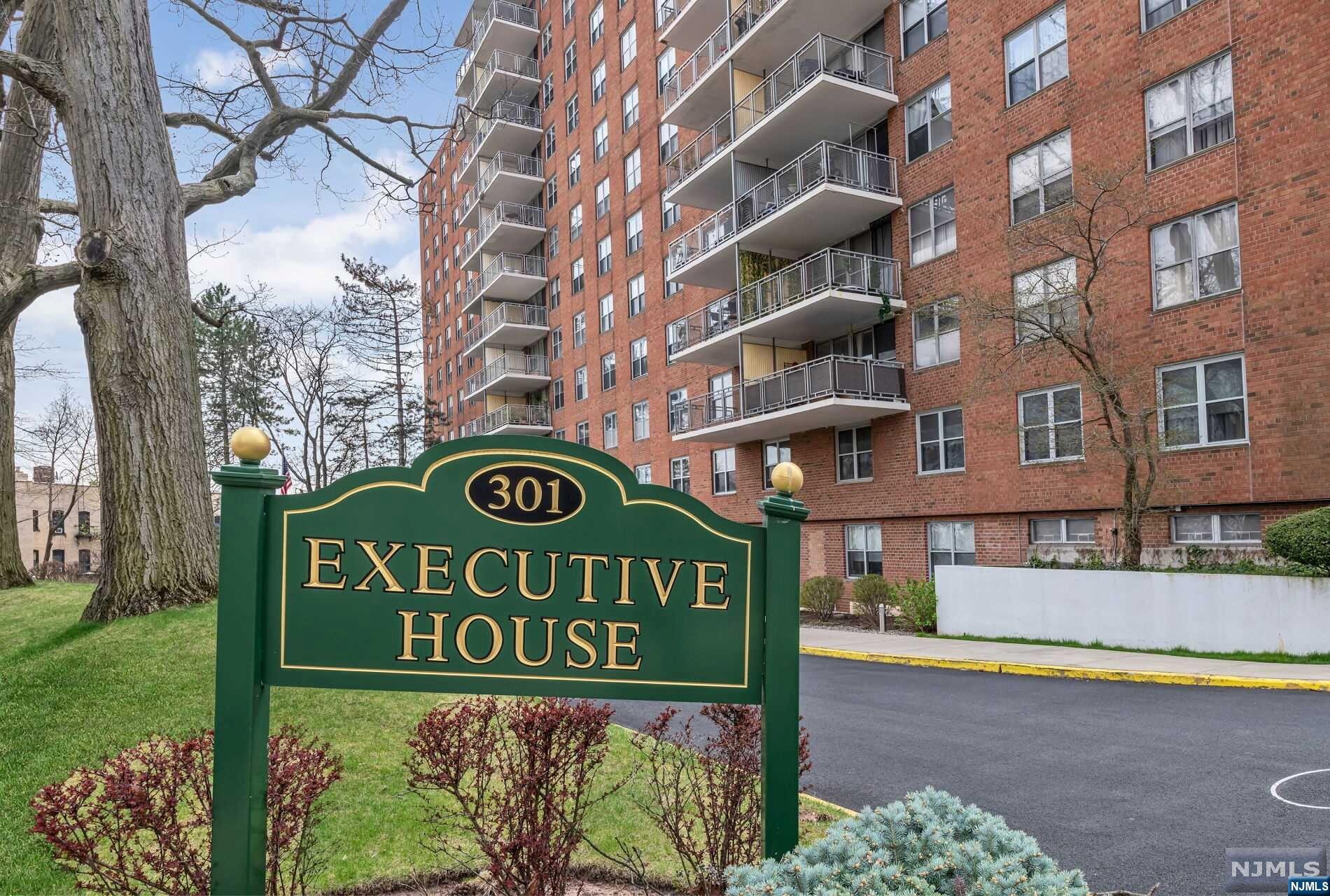 301 Beech Street 2K