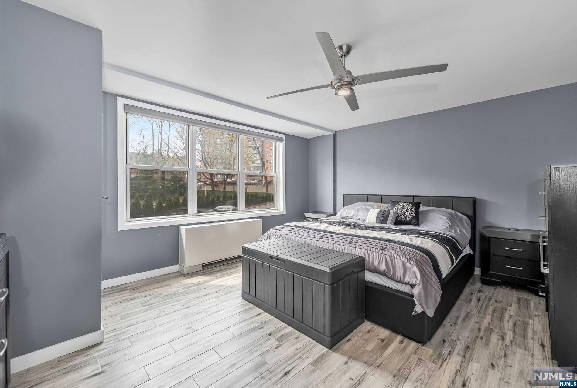 301 Beech Street 2K