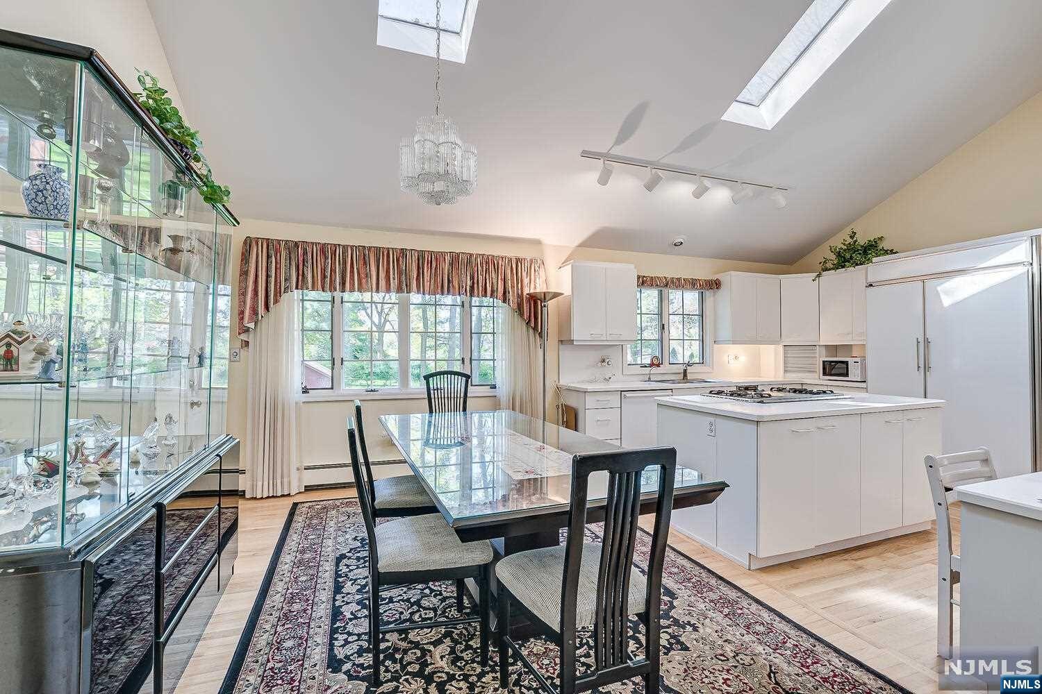 786 Arrow Lane