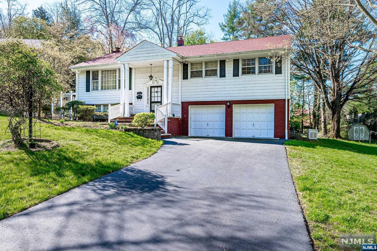 786 Arrow Lane