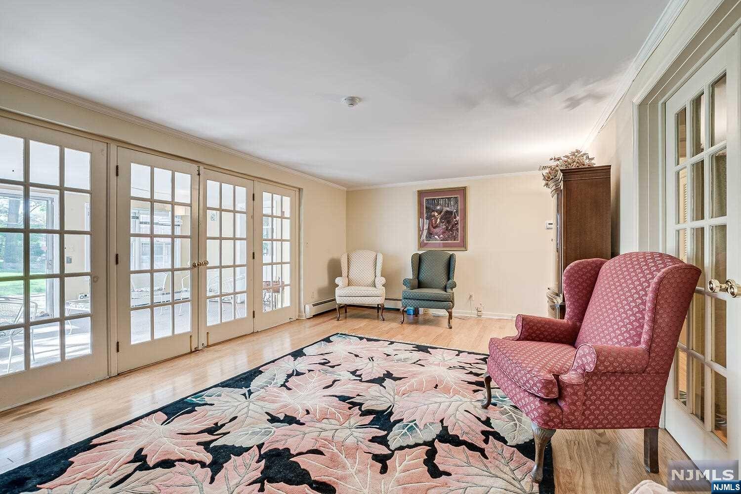 786 Arrow Lane