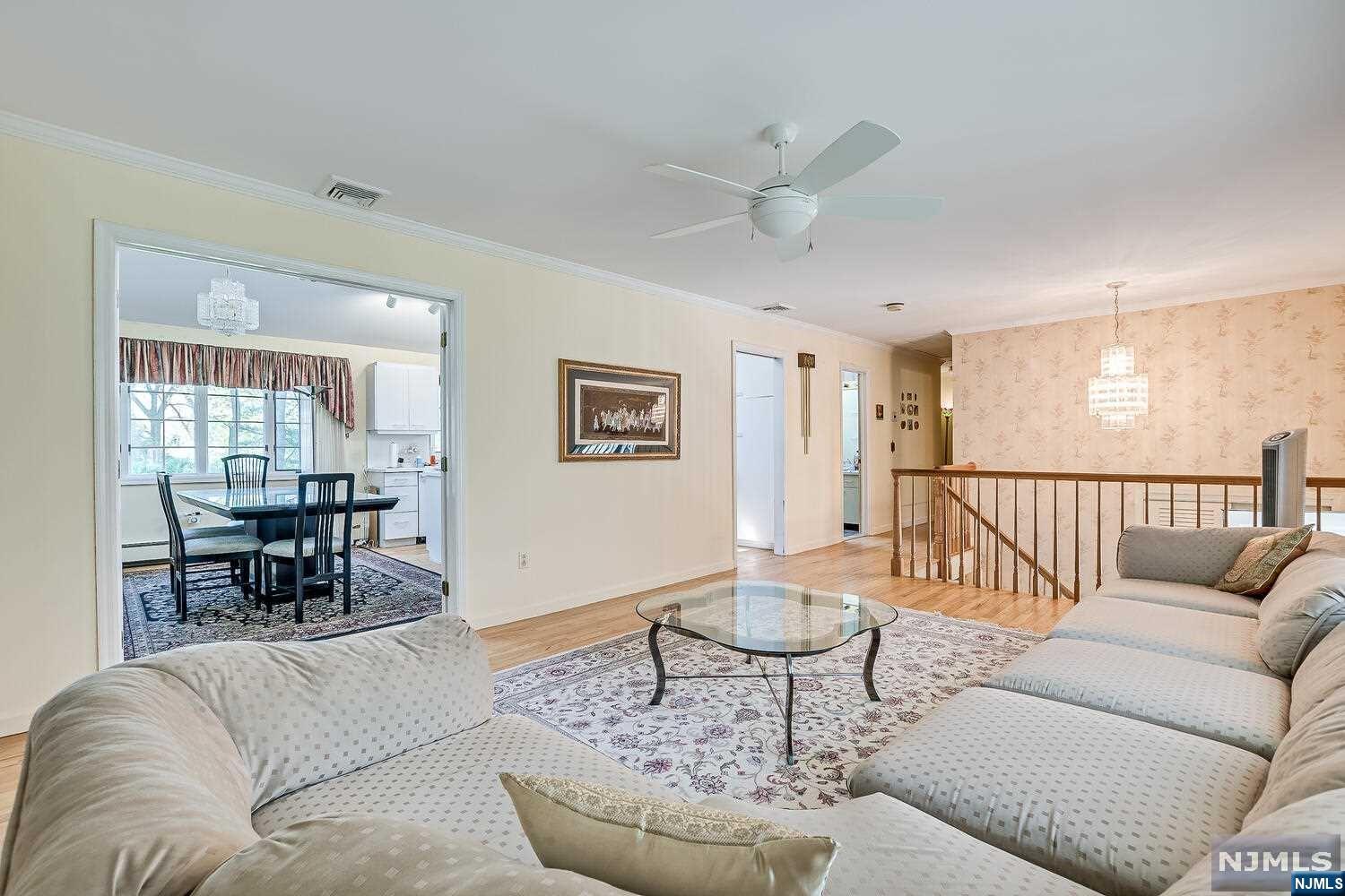 786 Arrow Lane