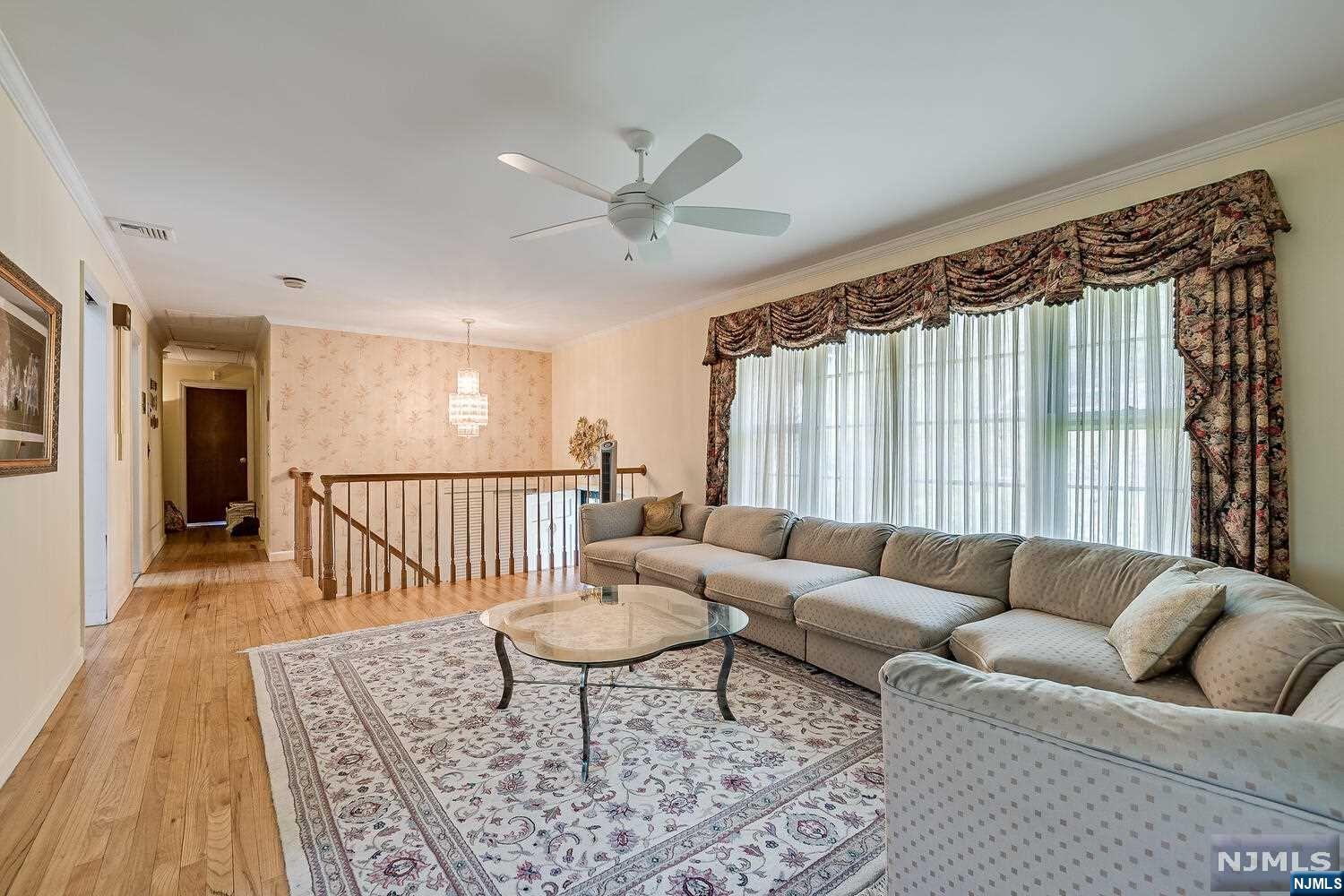 786 Arrow Lane