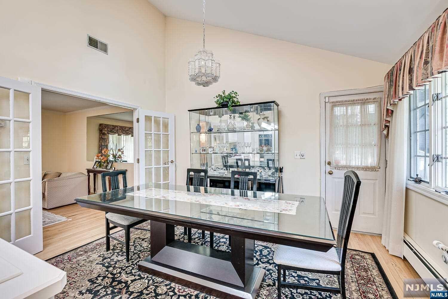 786 Arrow Lane