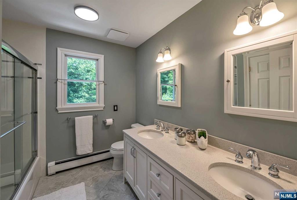 554 East Saddle River Road