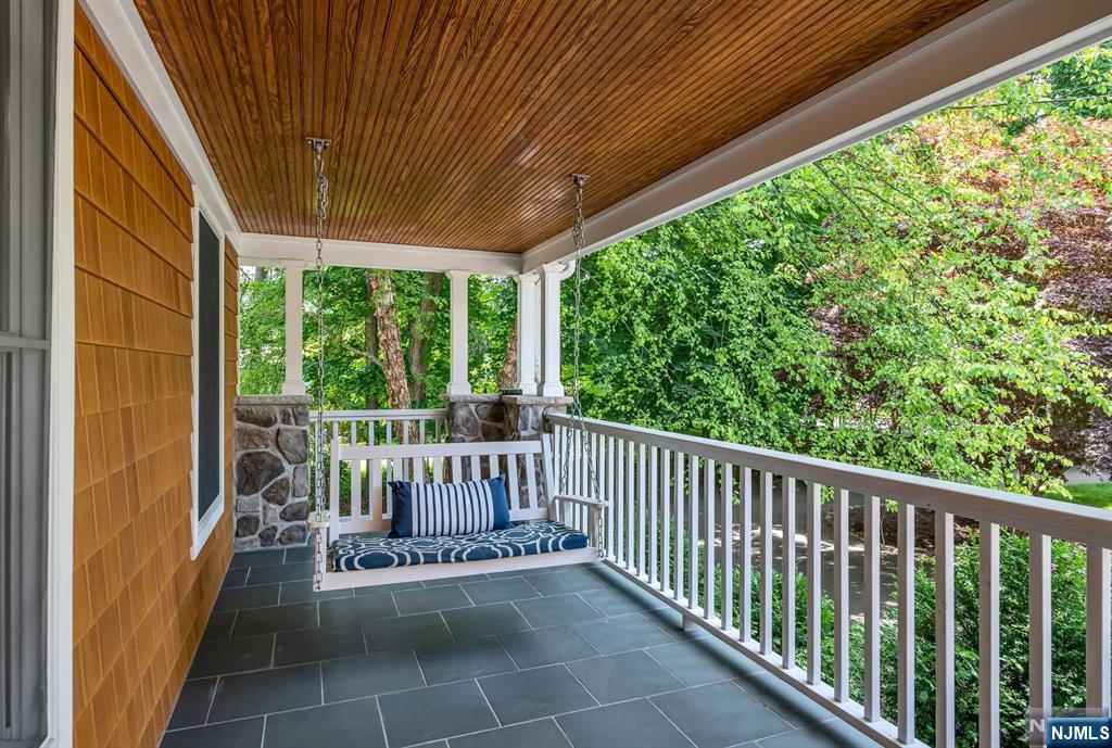 554 East Saddle River Road
