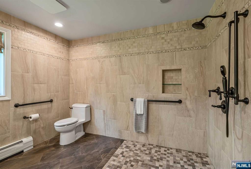 554 East Saddle River Road
