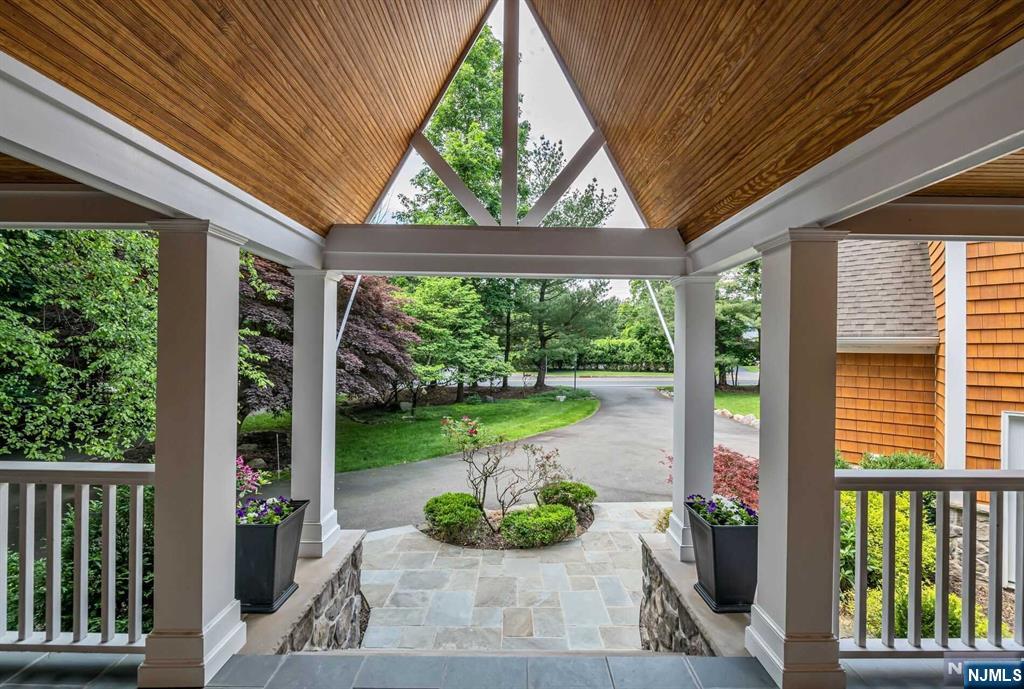 554 East Saddle River Road