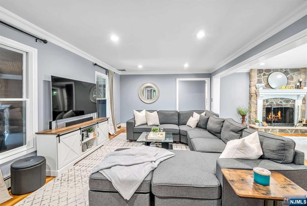 554 East Saddle River Road