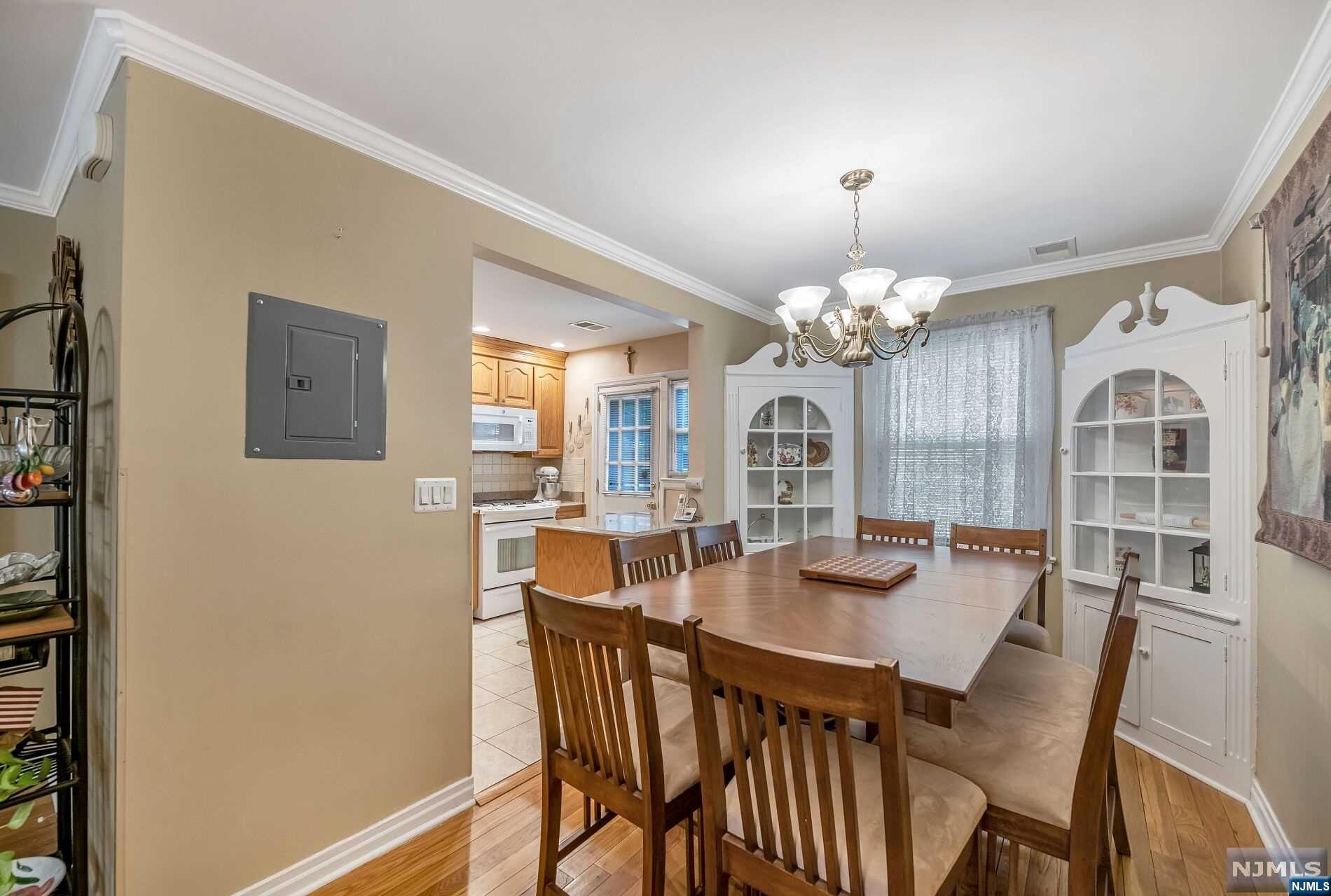 153 River Drive