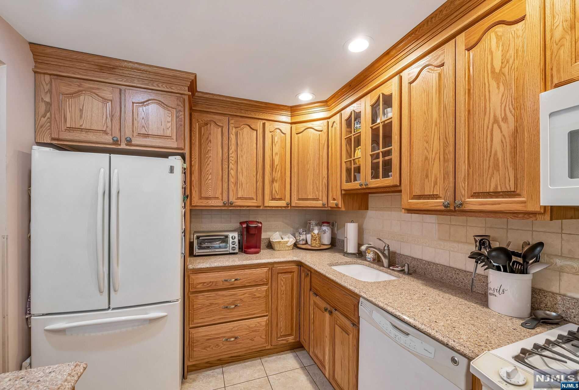 153 River Drive