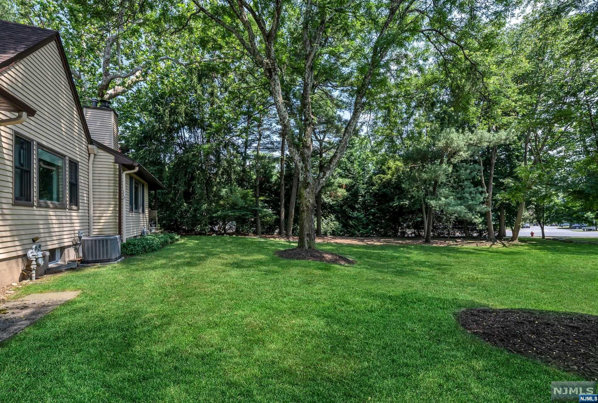 118 North Kinderkamack Road