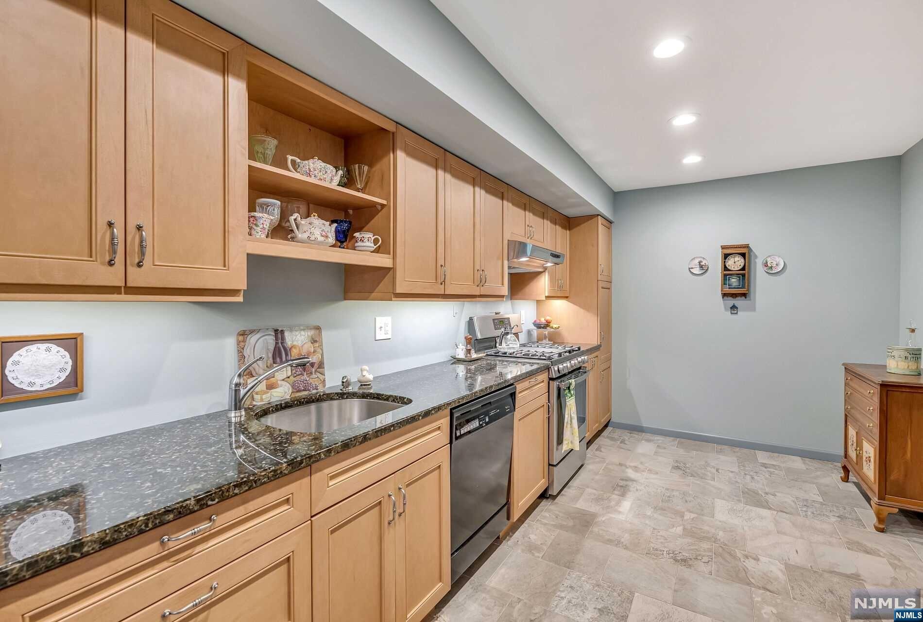 118 North Kinderkamack Road