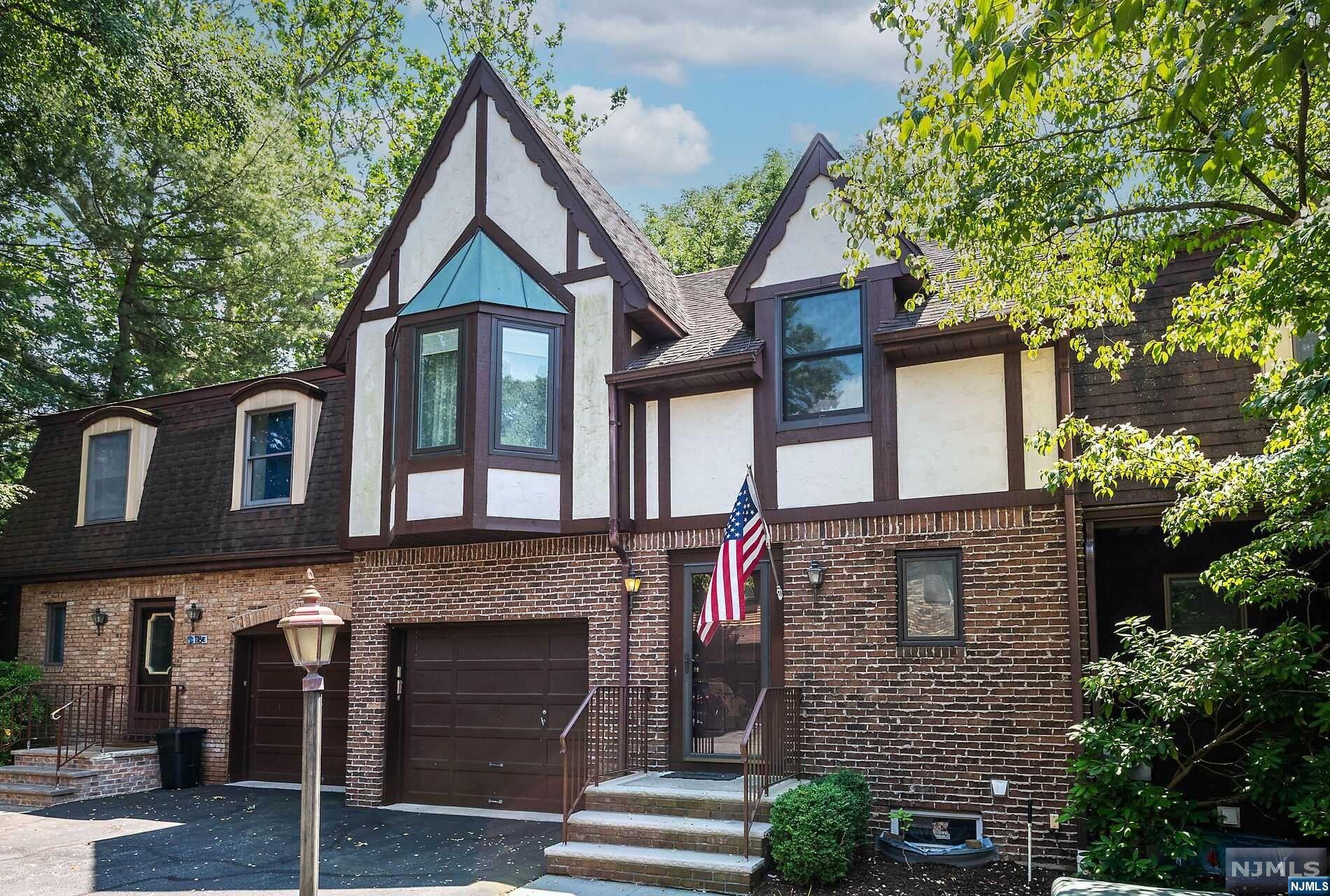 118 North Kinderkamack Road