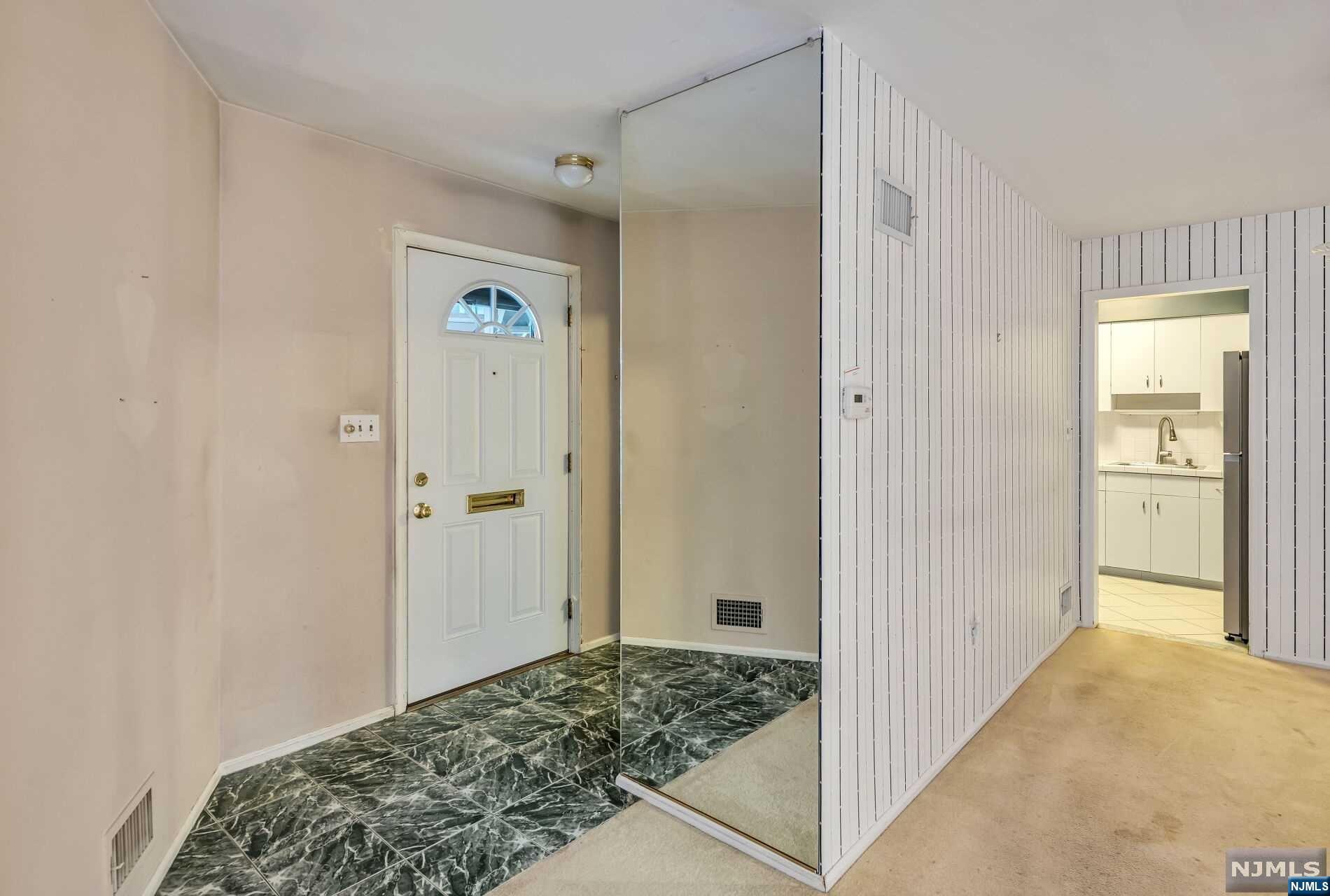 181 Long Hill Road