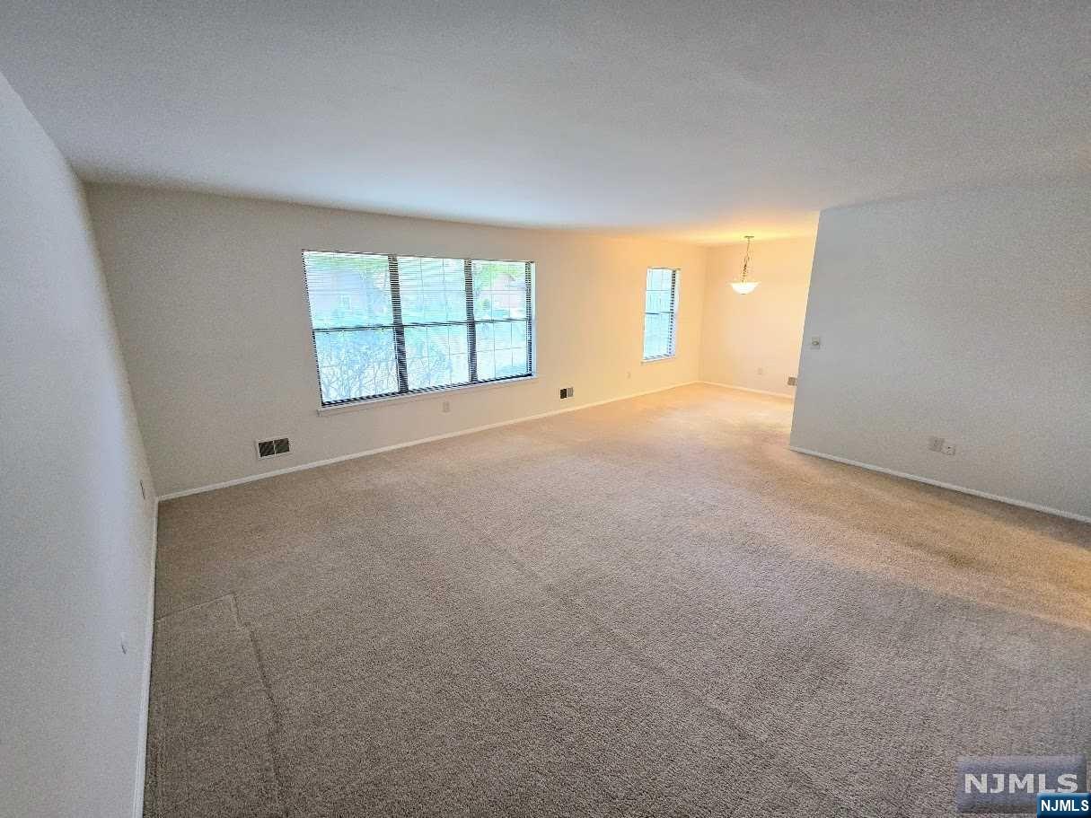 32-1 Tamaron Drive
