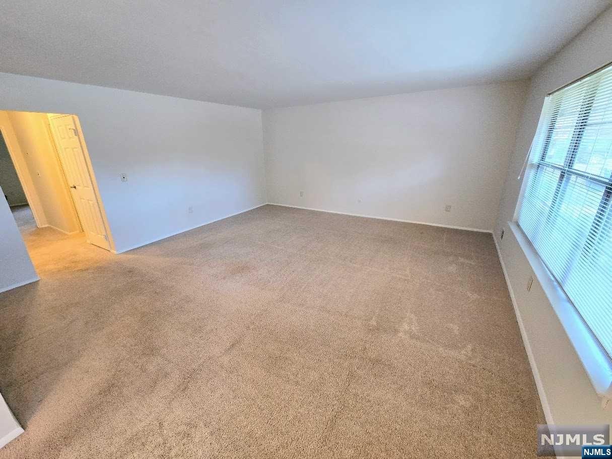 32-1 Tamaron Drive