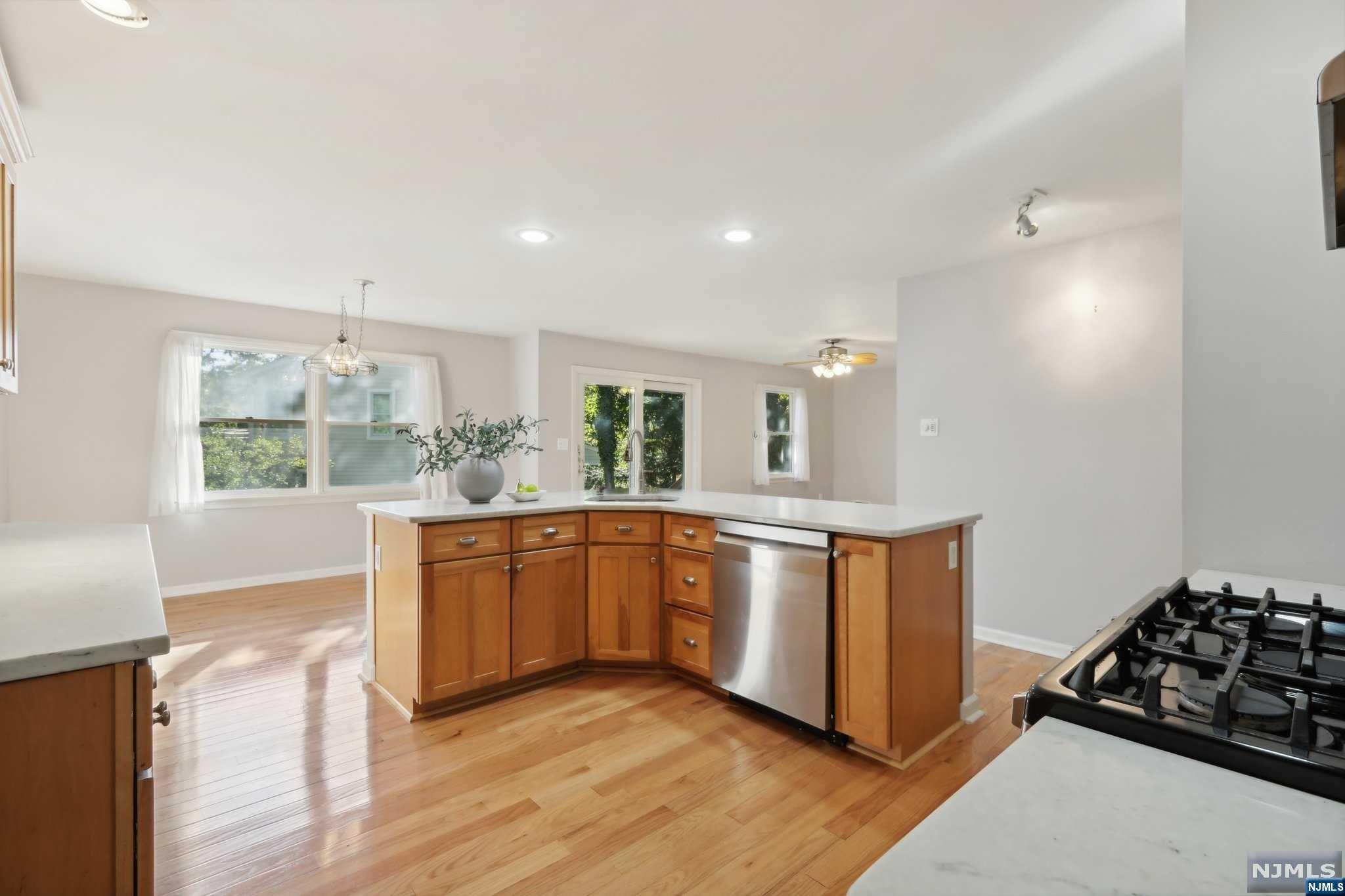 420 Eton Court