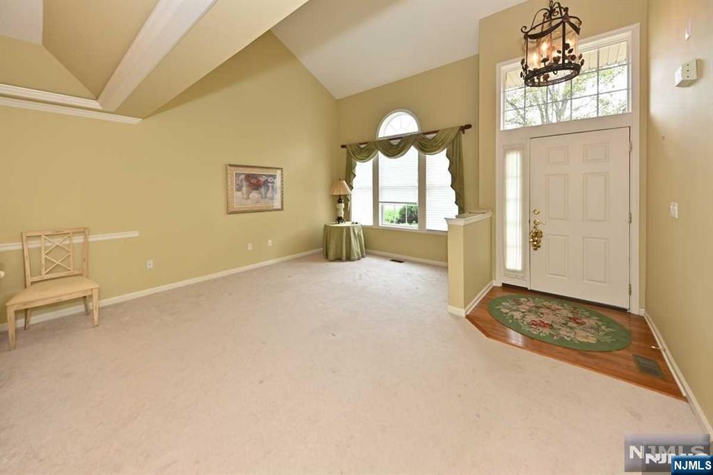 18 Alpine Drive