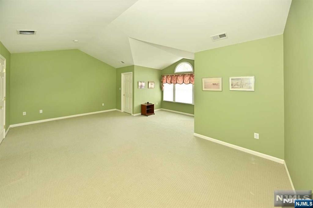 18 Alpine Drive