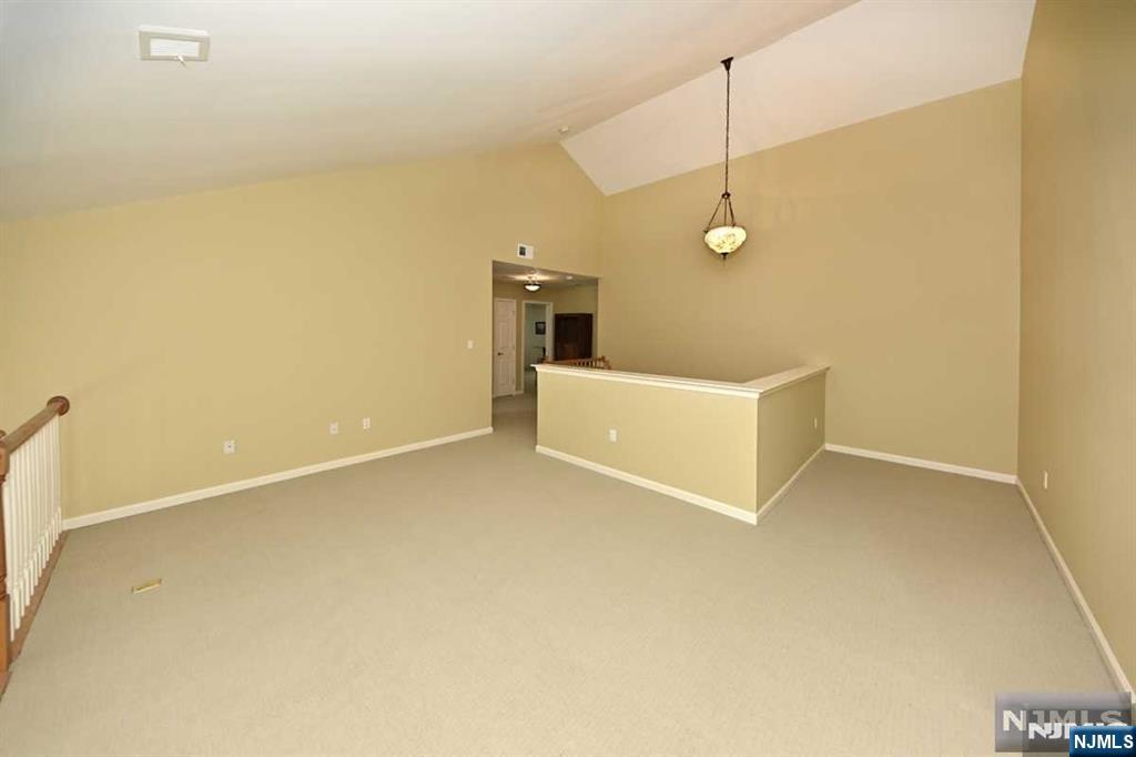 18 Alpine Drive