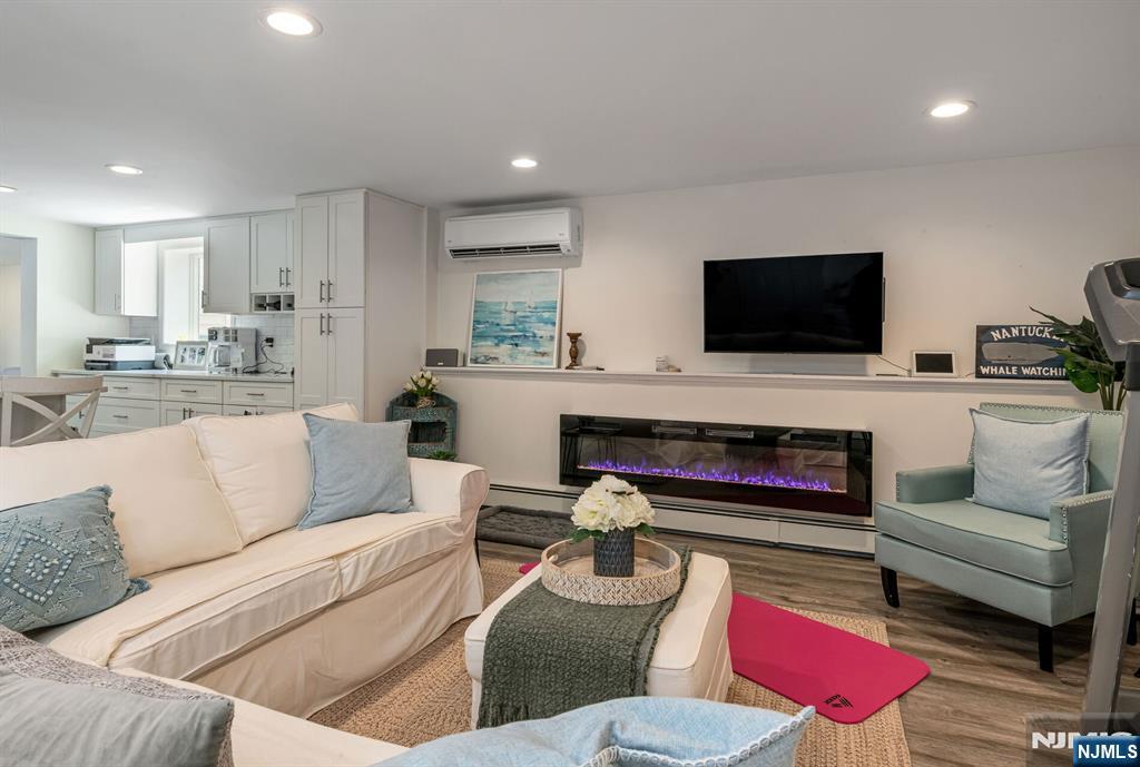 440 Yuhas Drive