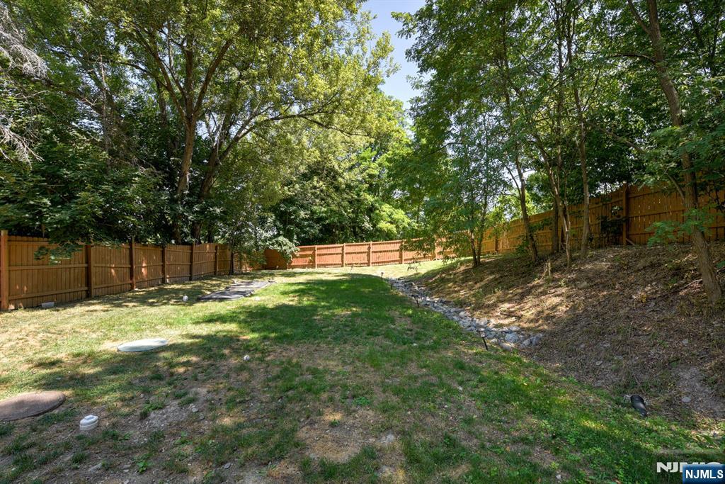 605 County Road 565