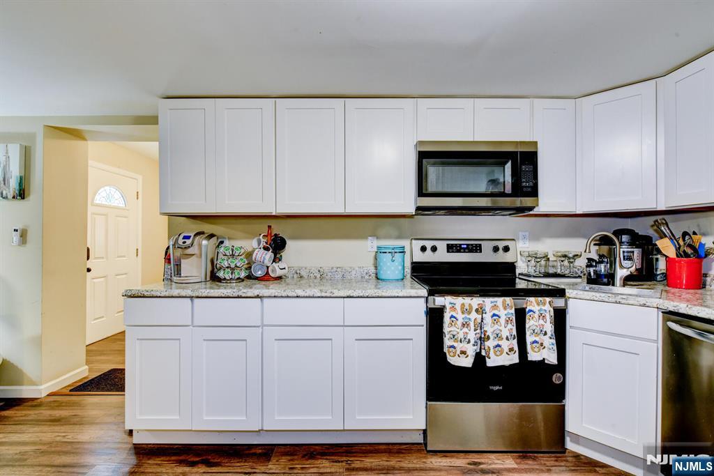 605 County Road 565