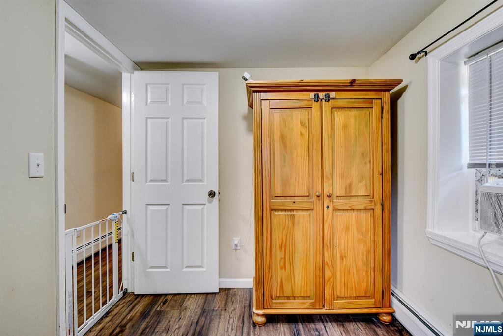 605 County Road 565