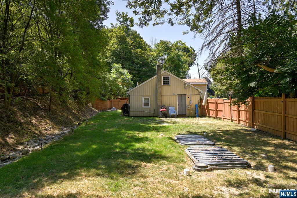 605 County Road 565
