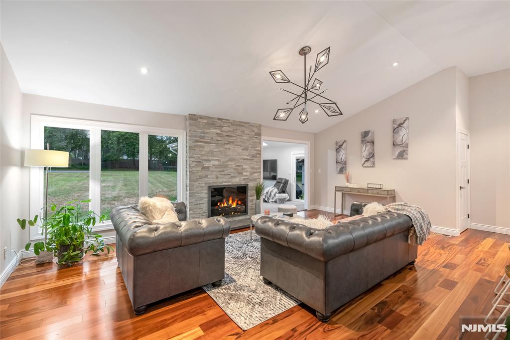 137 Elmwood Place