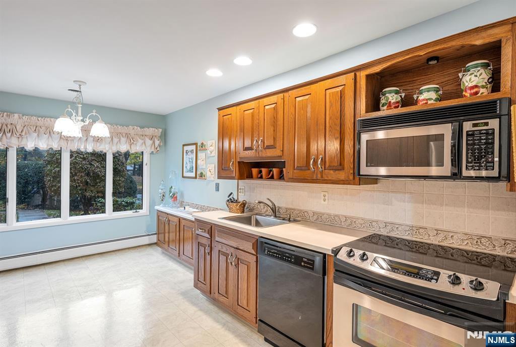 444B Bromley Place B