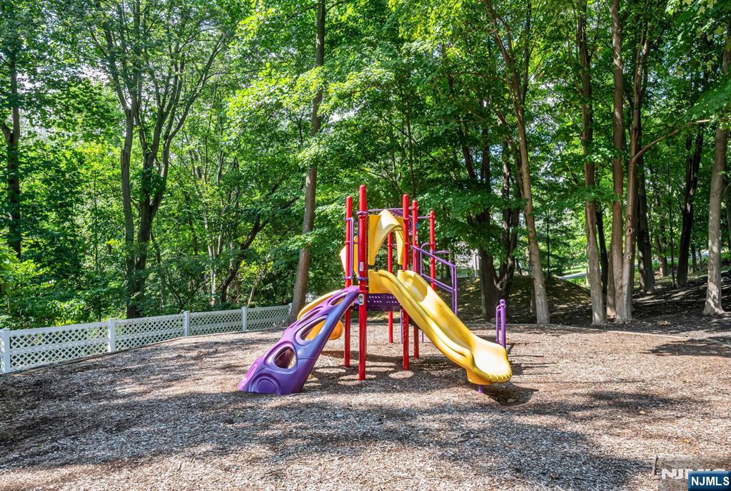 1317 Paddington Road