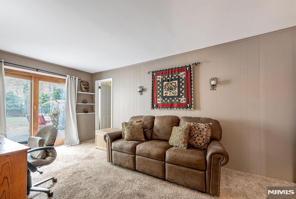 485 Eisenhower Court