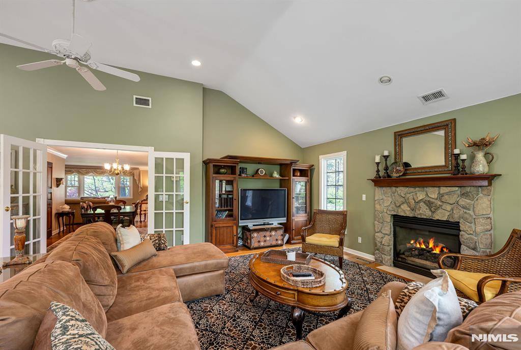 485 Eisenhower Court