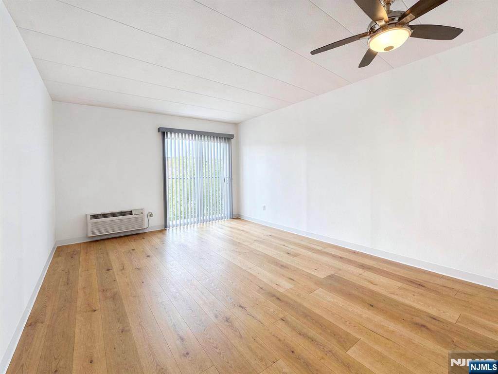 5 Linden Street 2H