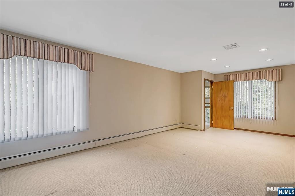 88 Van Blarcom Lane