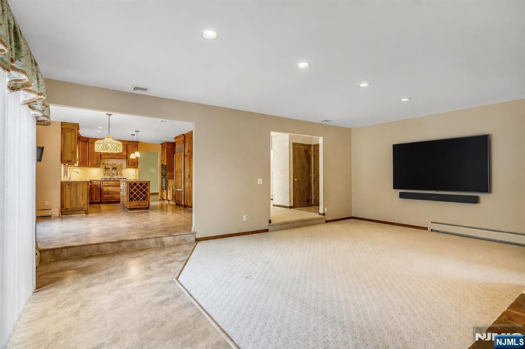 88 Van Blarcom Lane