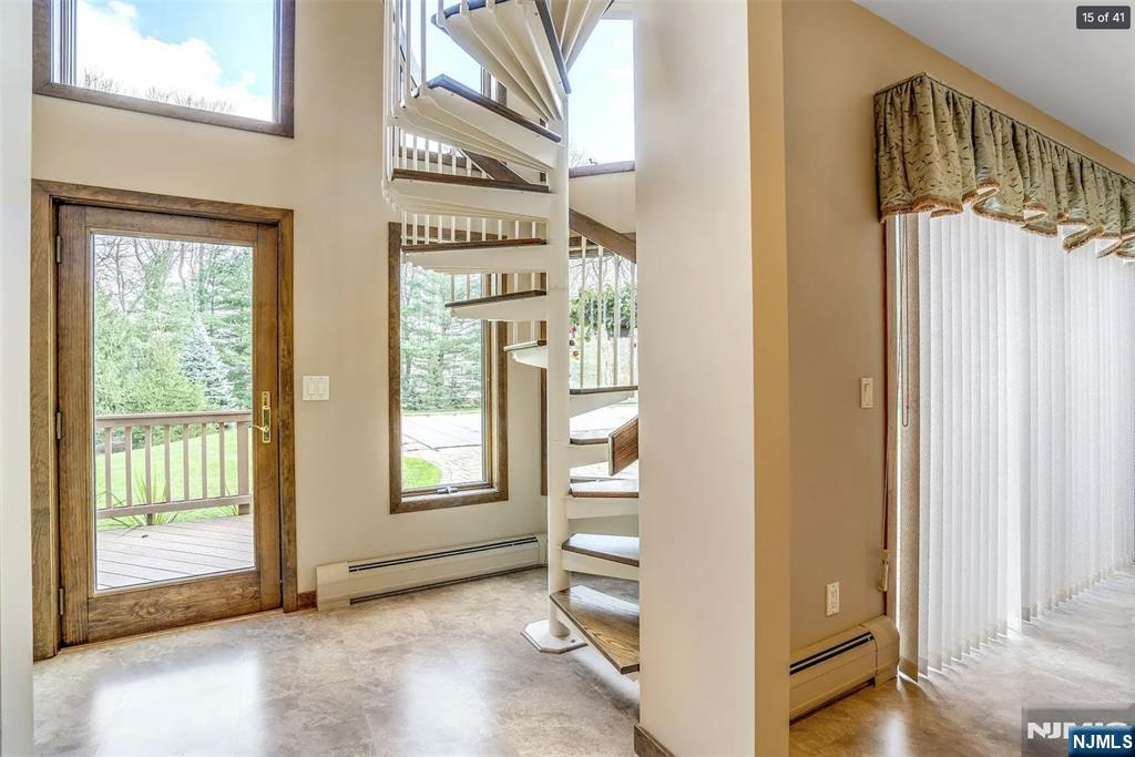 88 Van Blarcom Lane