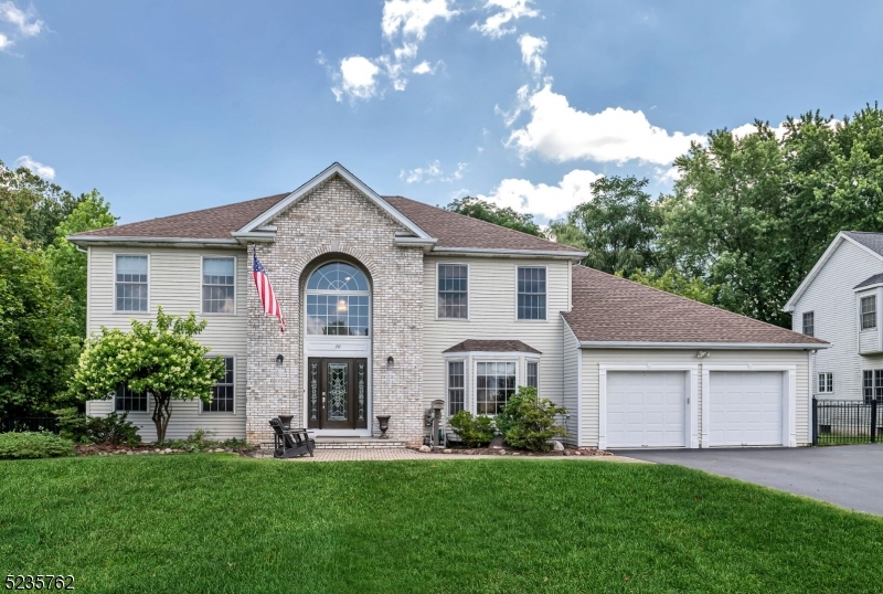 70 Andover Dr