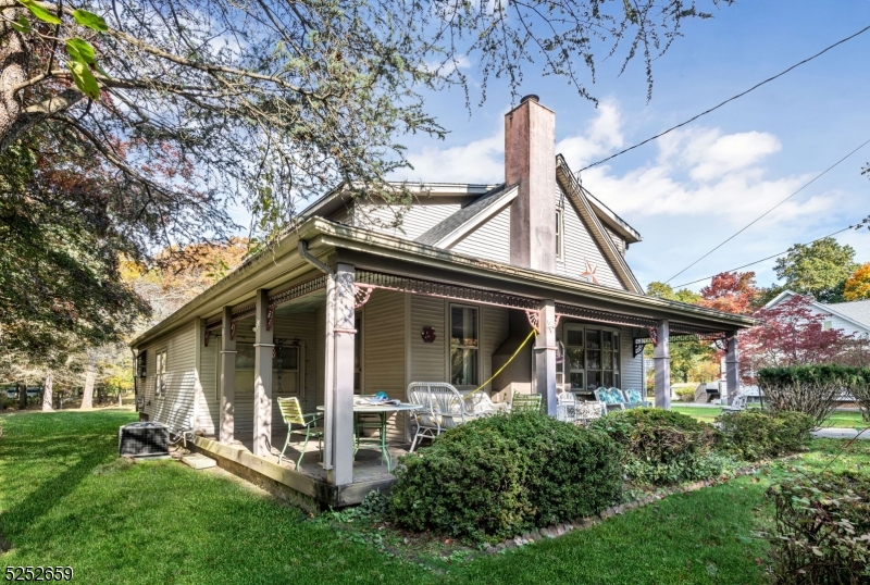 71 Midland Ave