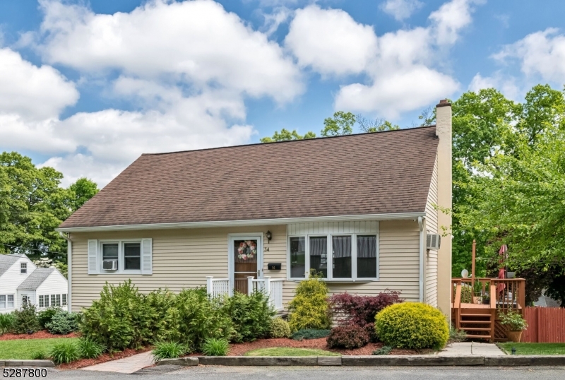 34 Lotz Ave