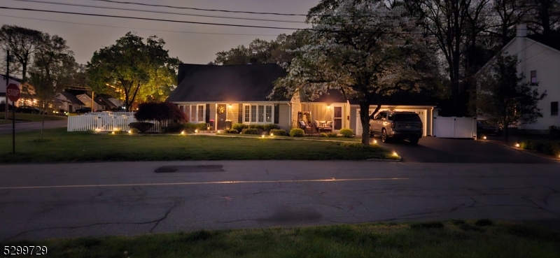 45 Millington Dr