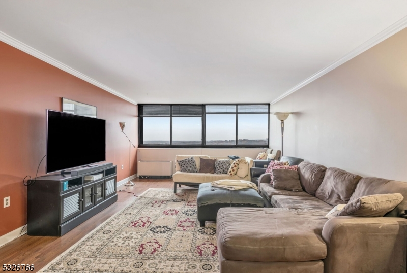 170-202 Lafayette Ave 10I