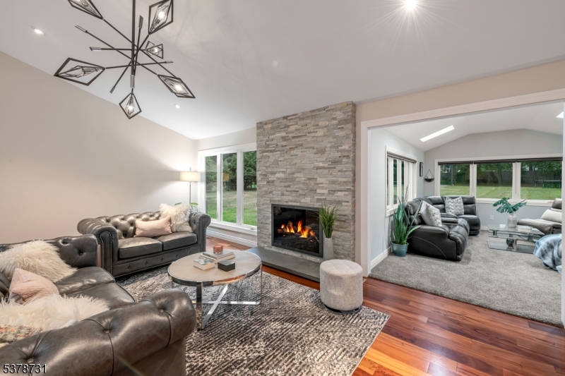 137 Elmwood Pl