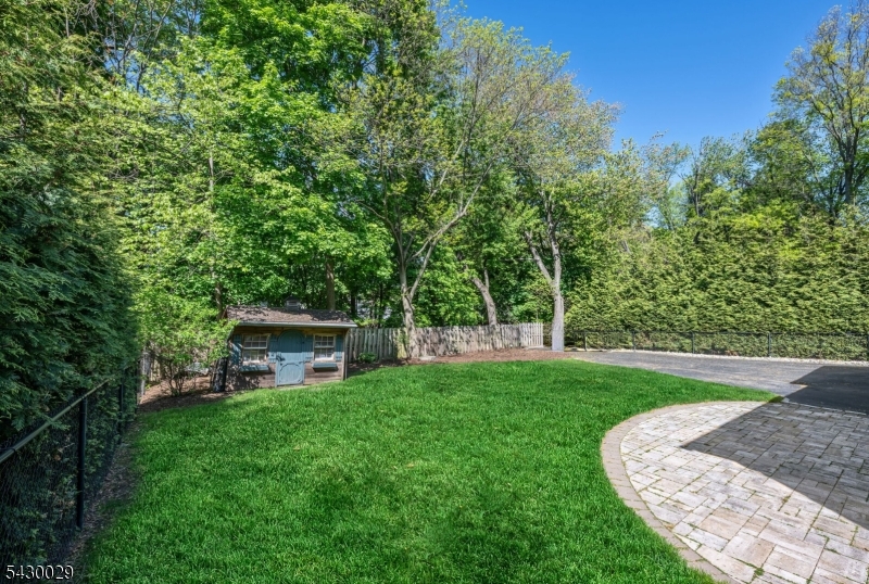 31 Stonefield Rd