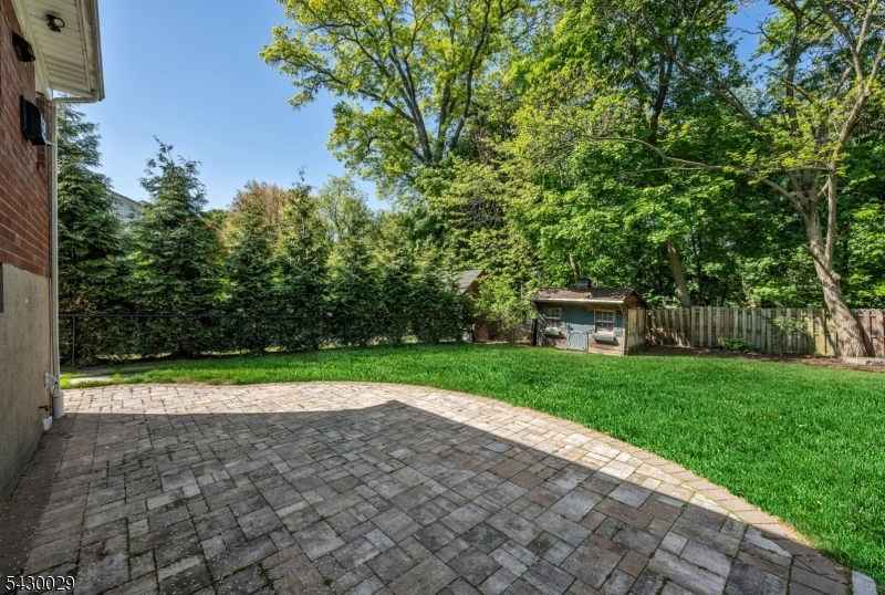 31 Stonefield Rd
