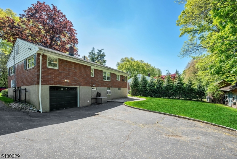 31 Stonefield Rd