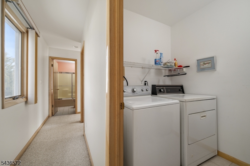 25 W Bayberry Dr