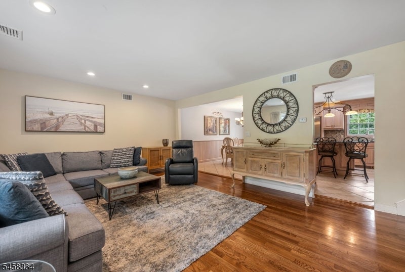 14 Aspen Ct
